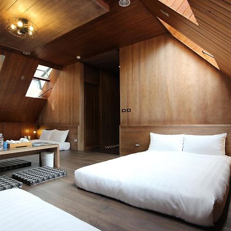 Taichung Business Hotel - Immortals Hills Heping  Exterior photo